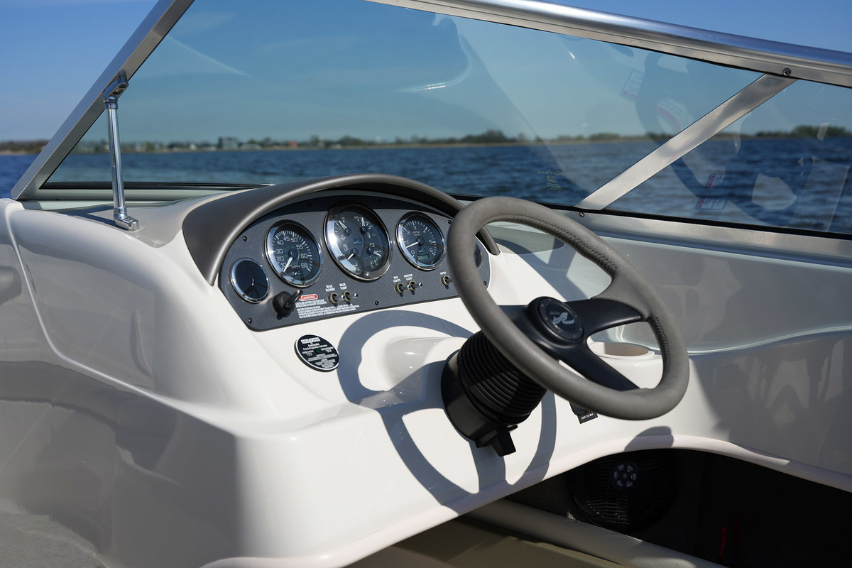 Sea Ray 200 Sport