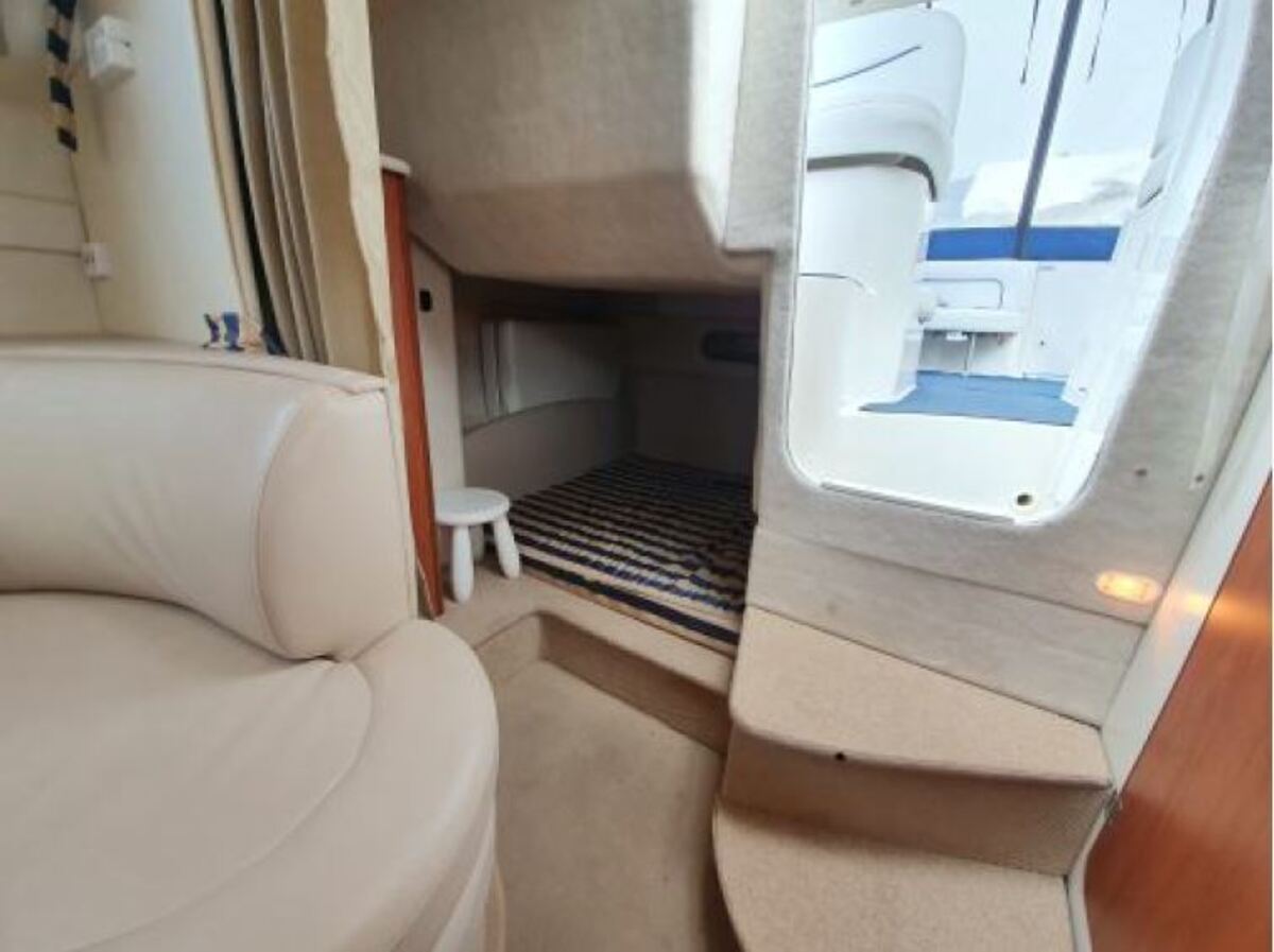 foto: 35 Bayliner 305 CIERA