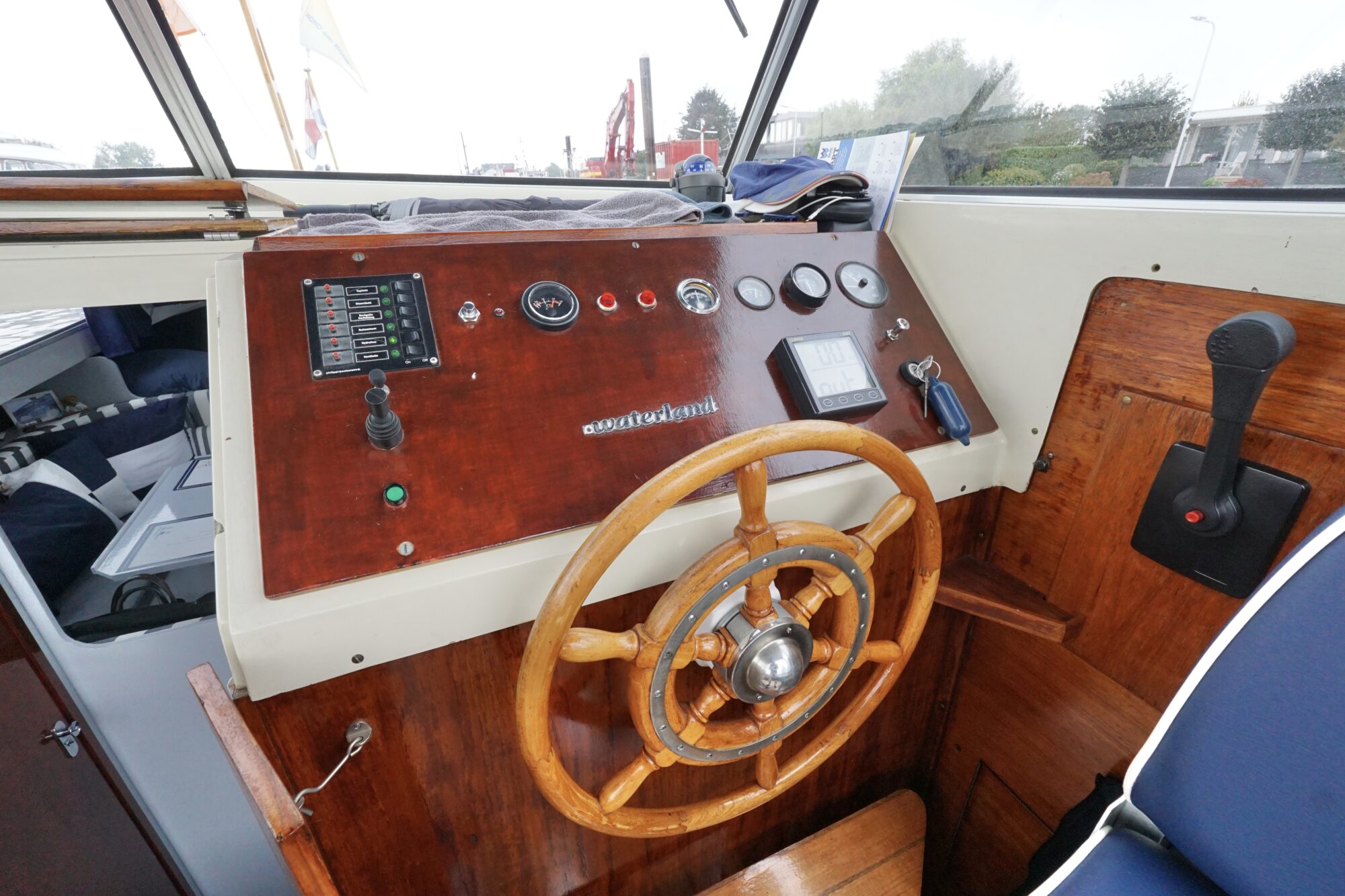 foto: 4 Waterland Waterland 8.50 OK