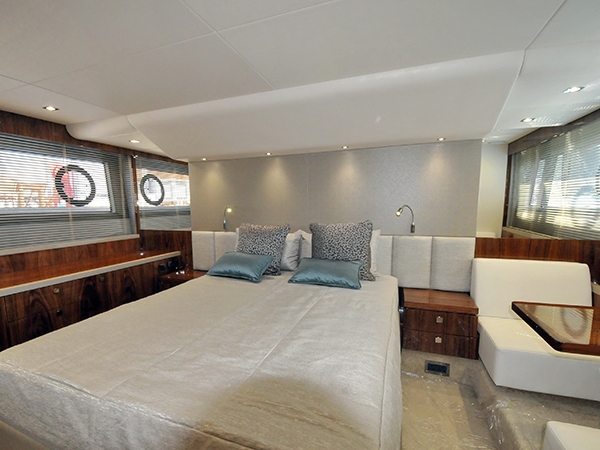 foto: 4 Sunseeker Manhattan 52