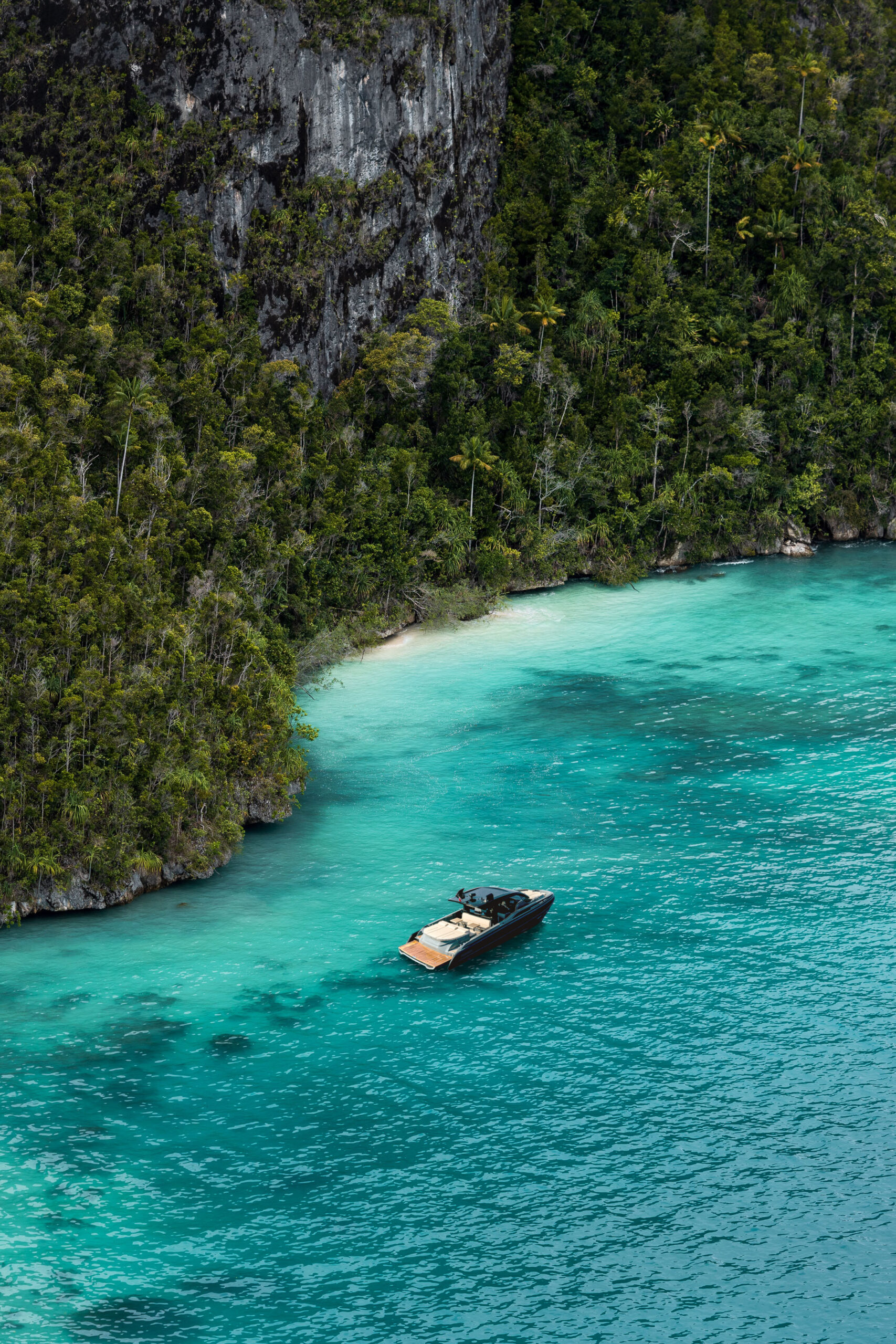 foto: 11 Sacs Rebel 55