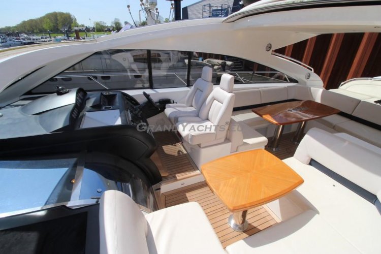 foto: 75 Princess V53