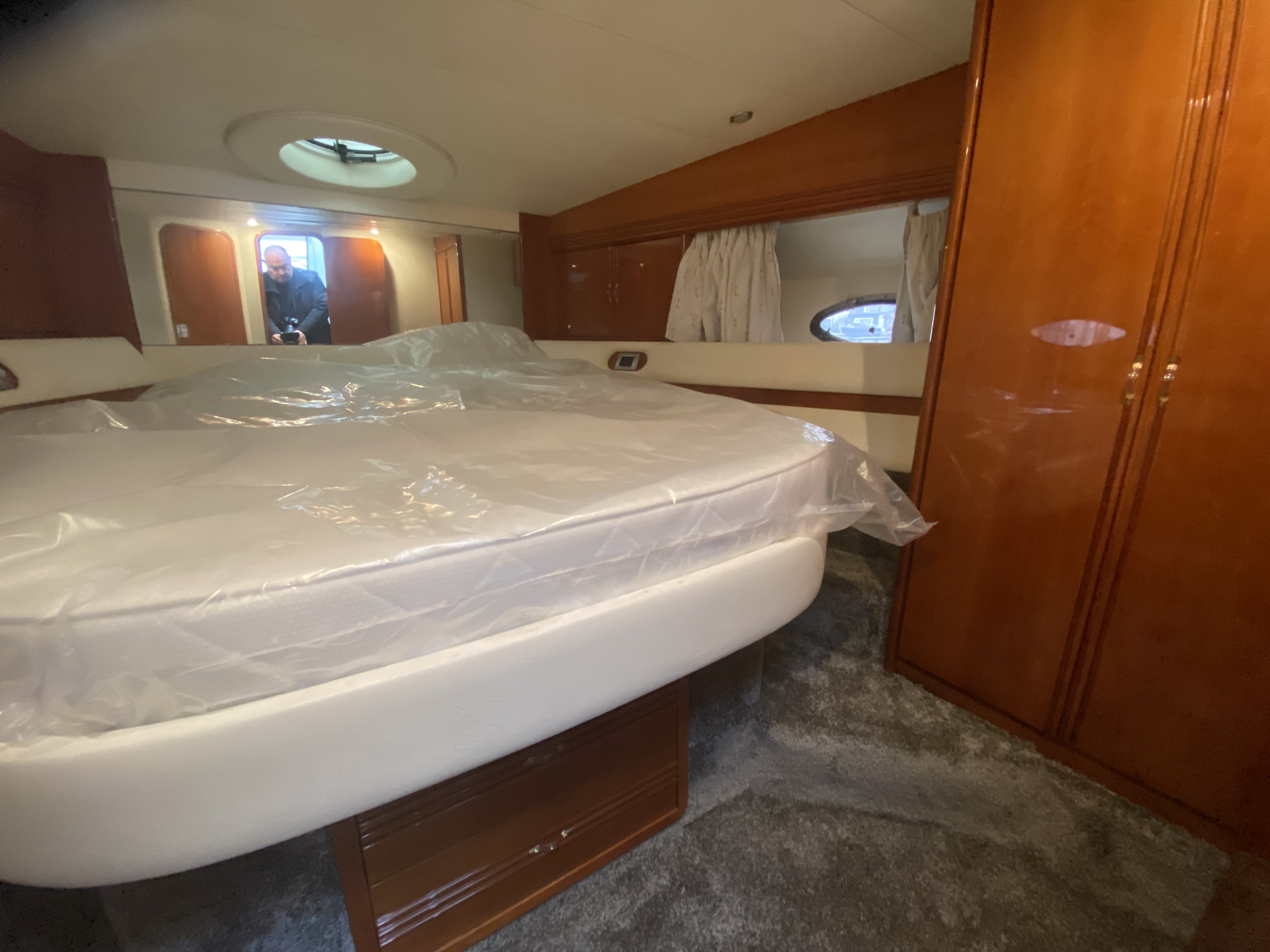 foto: 4 Astondoa  40 Fly