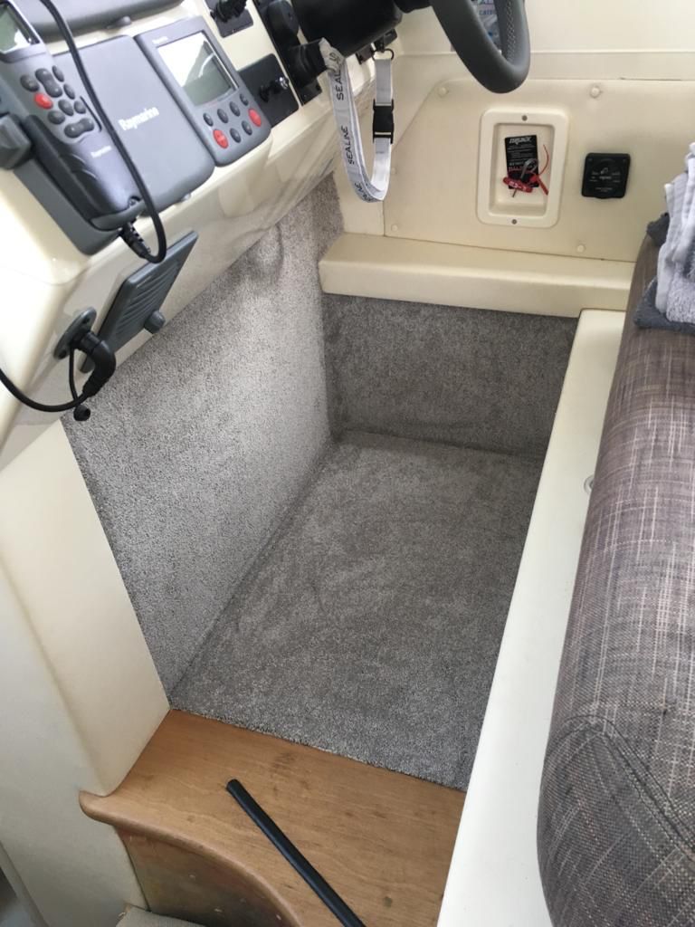 foto: 58 Sealine Sealine F34 Flybridge