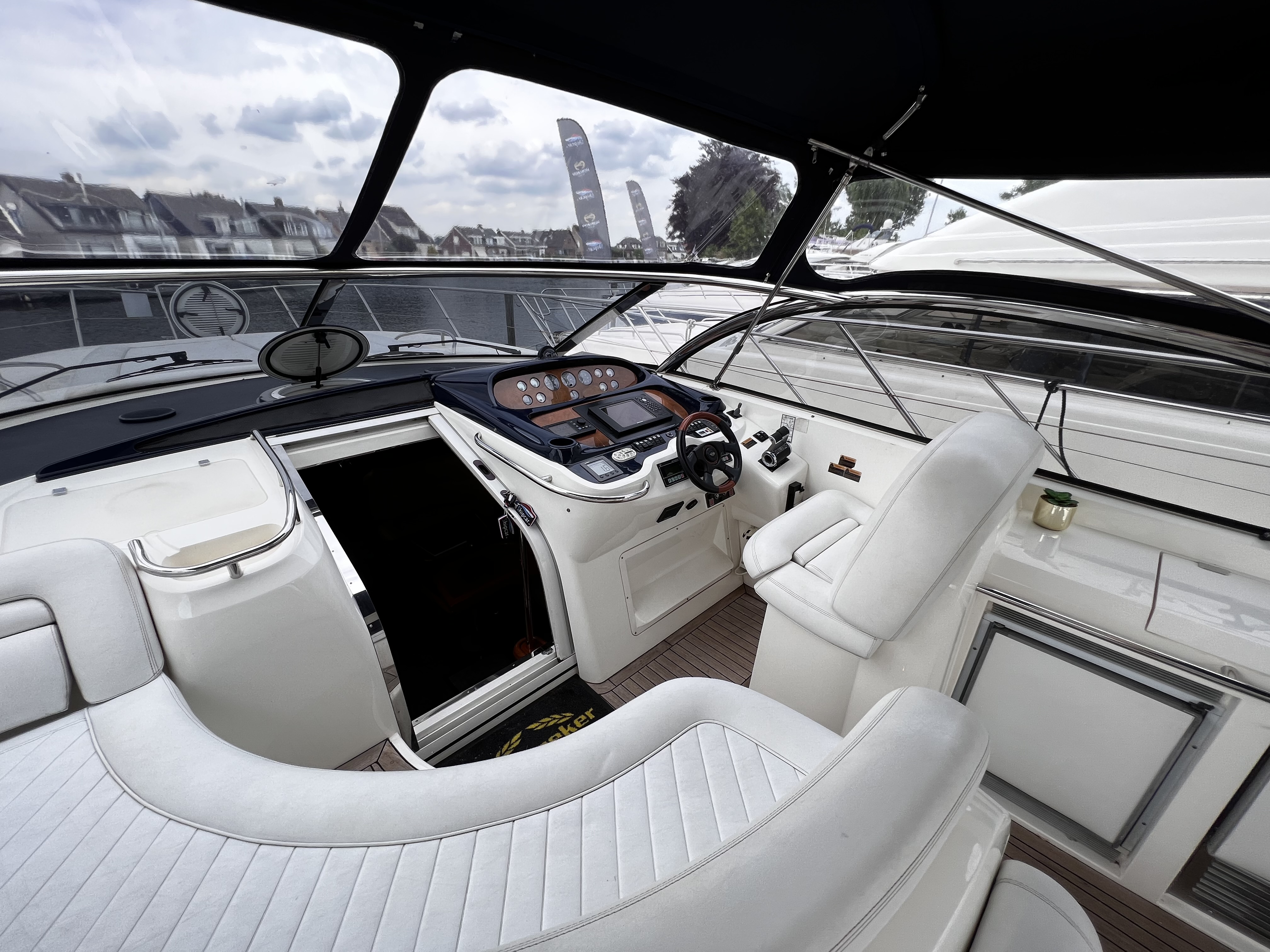 foto: 51 Sunseeker Camarque 50