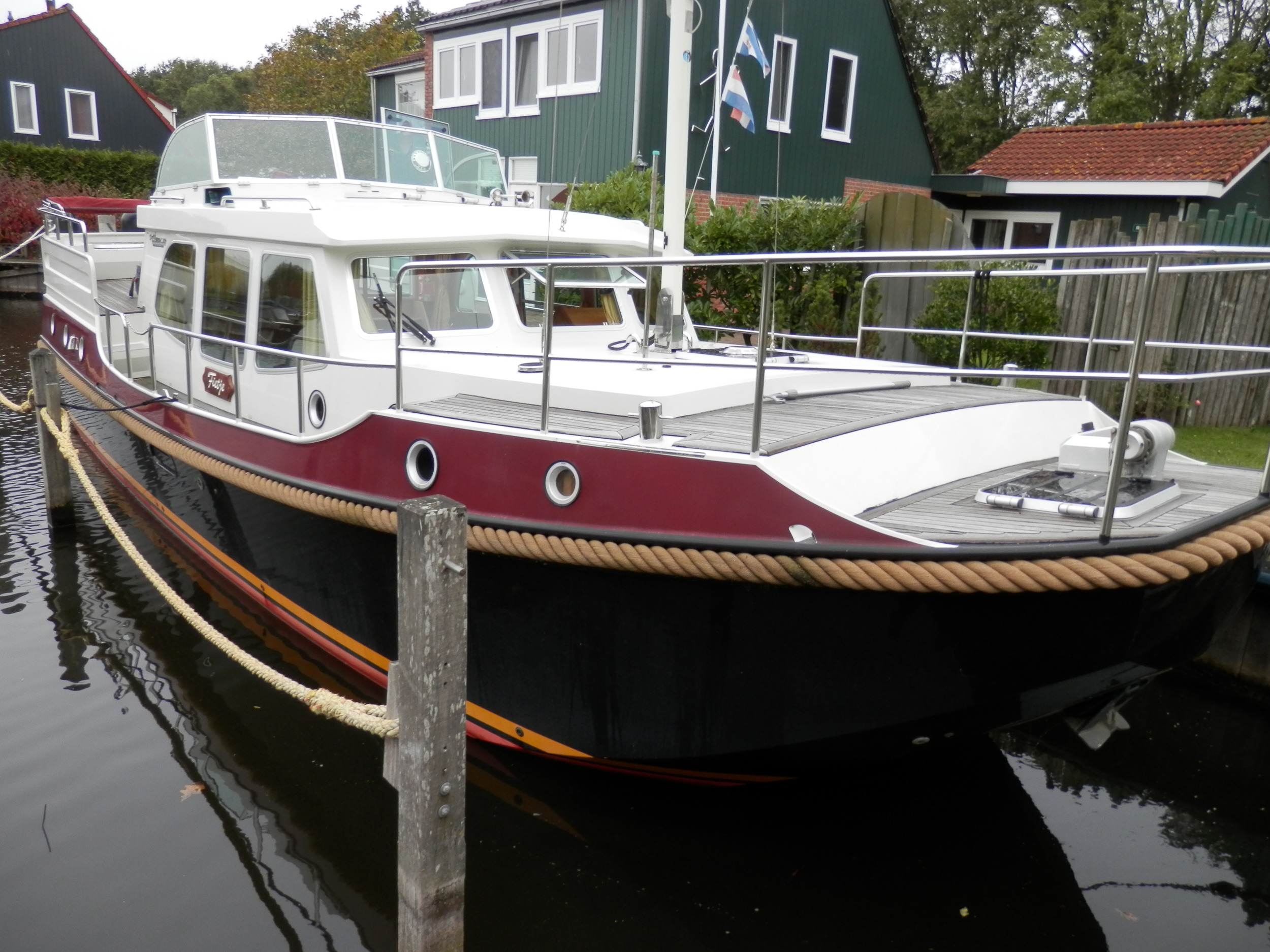 foto: 36 Linssen 380 Dutch Sturdy AC Twin