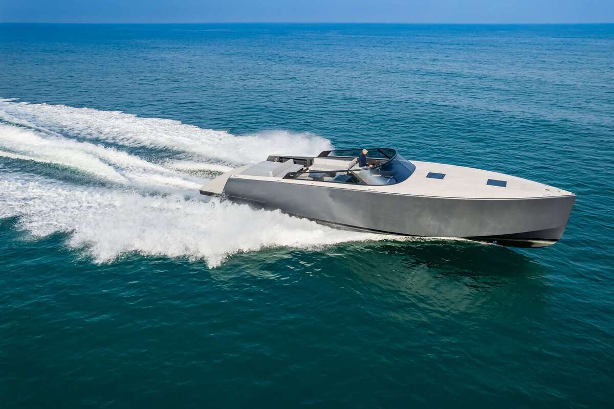 foto: 18 VanDutch 56 - NEW
