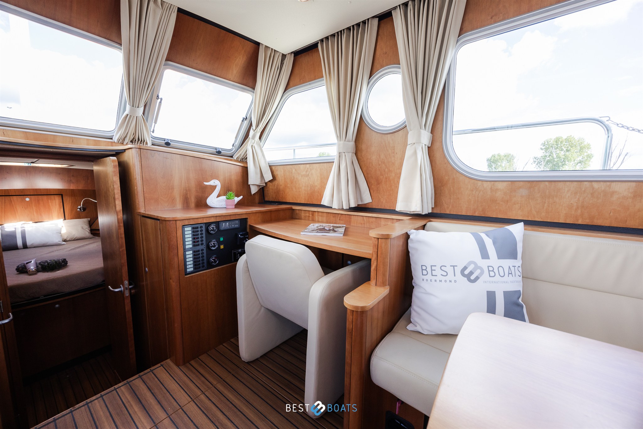 foto: 39 Linssen Grand Sturdy 34.9 AC