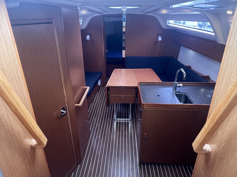 Bavaria Cruiser 37-3