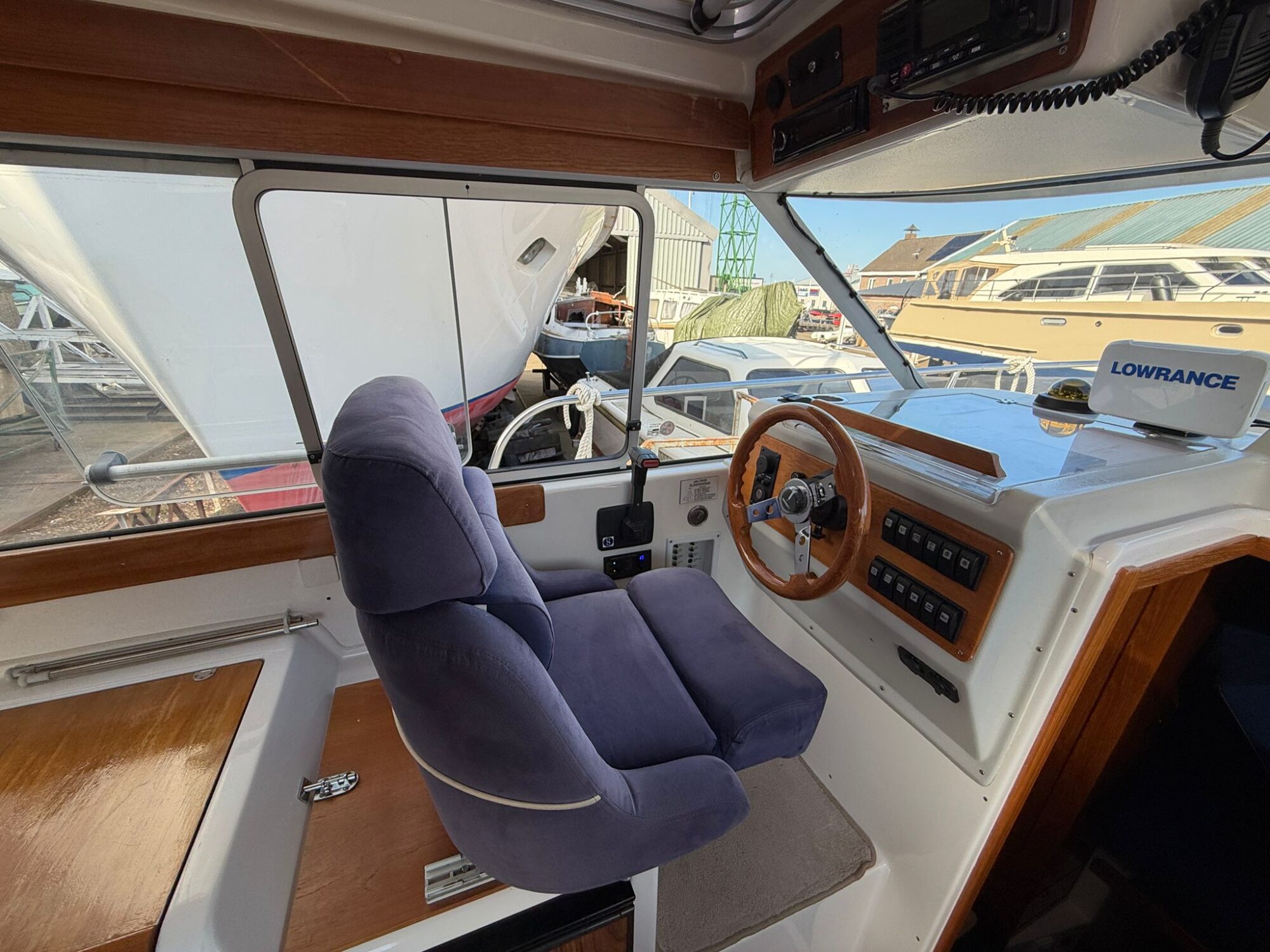 foto: 62 Nimbus Nimbus 280 Coupé