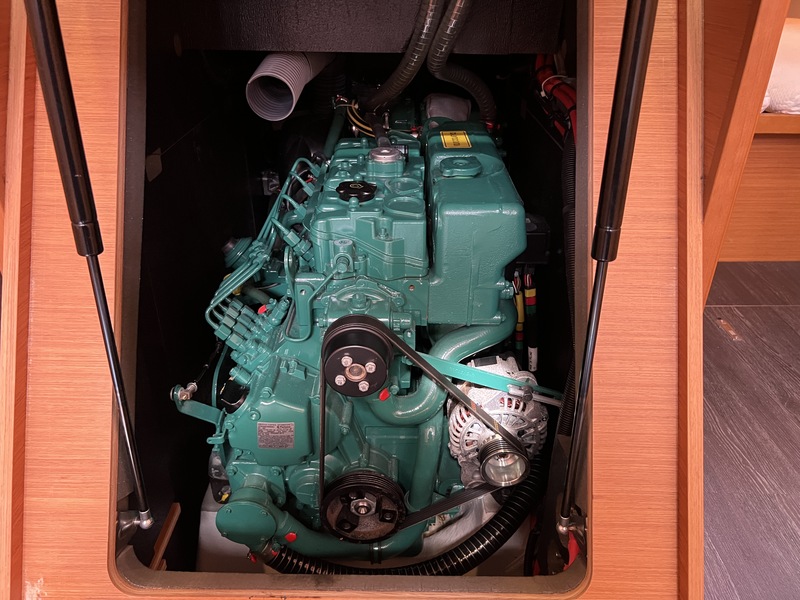 Dufour 430 GL