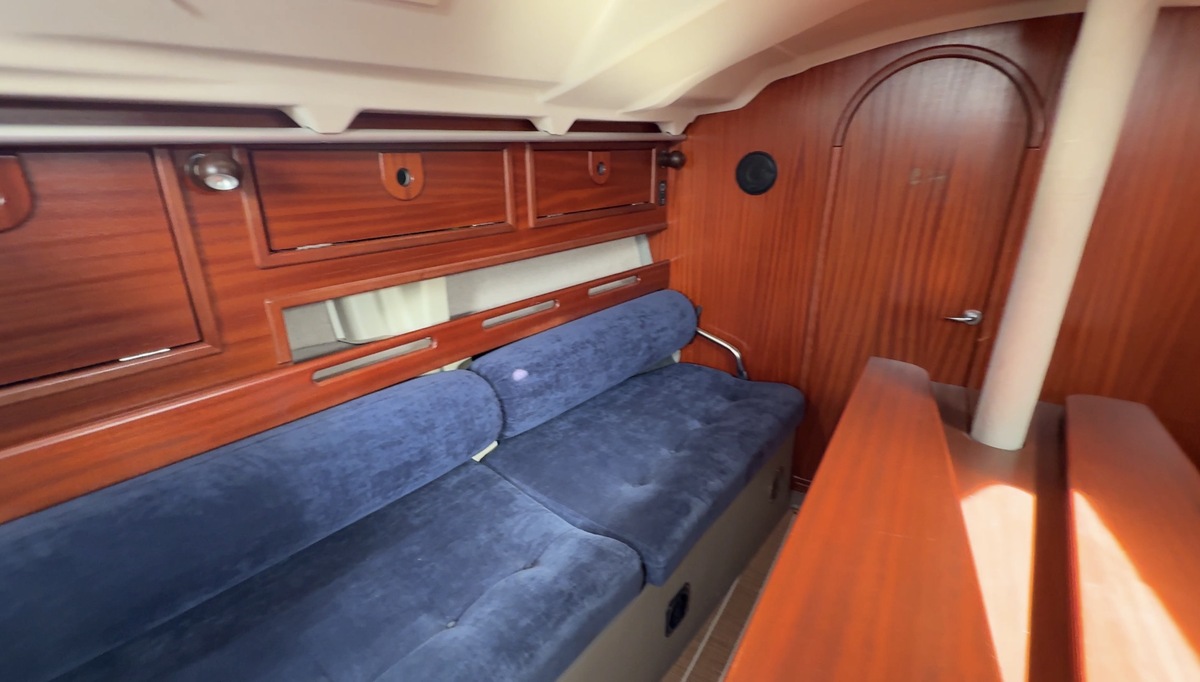foto: 4 Dehler 37 cws 3-cabins