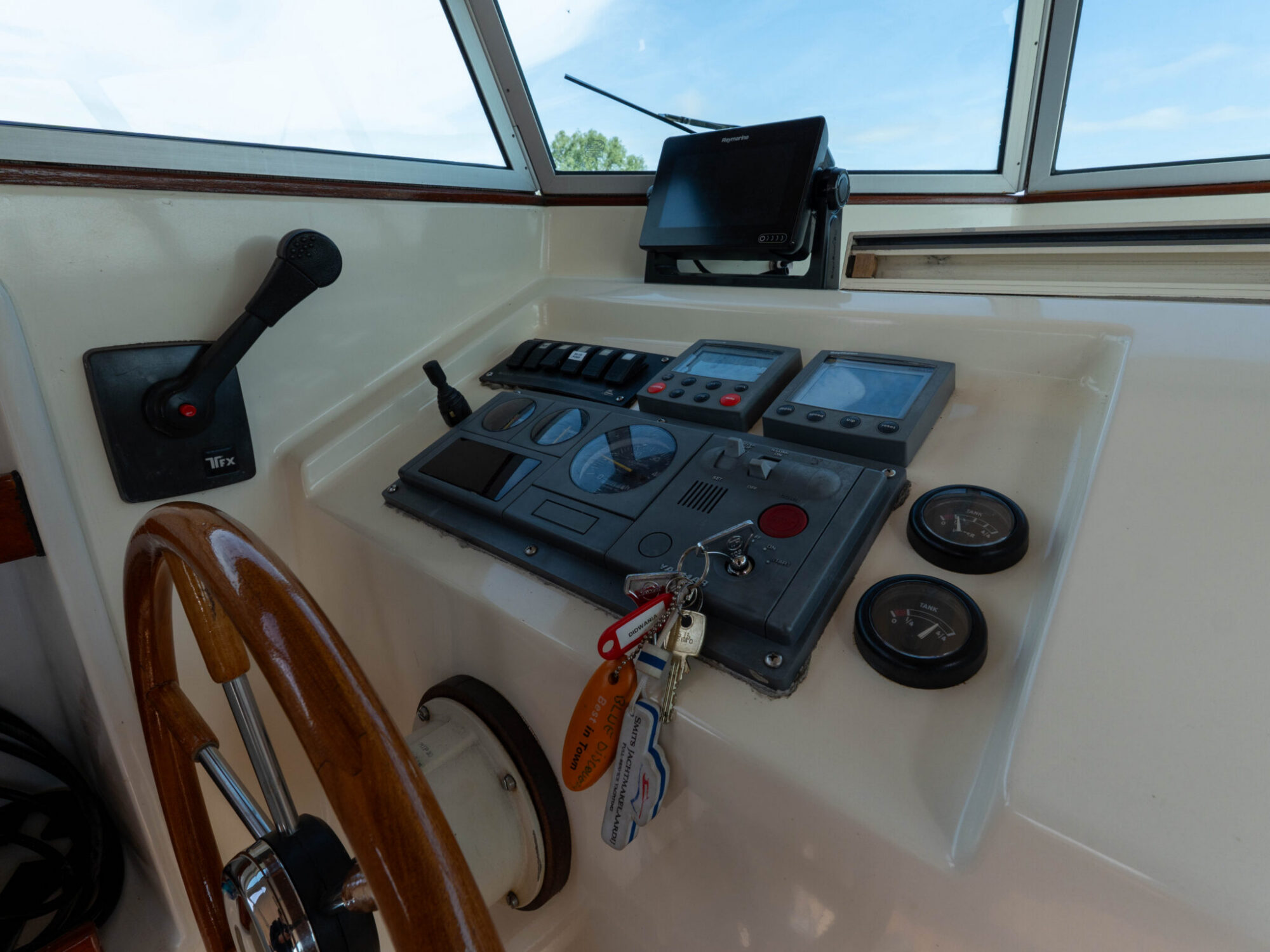 foto: 39 Makma Makma 900 Cabin
