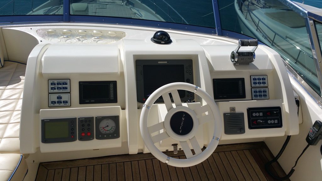 foto: 27 Azimut 75