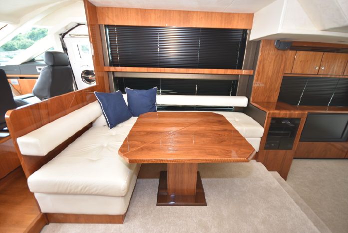 foto: 36 Fairline Squadron 55