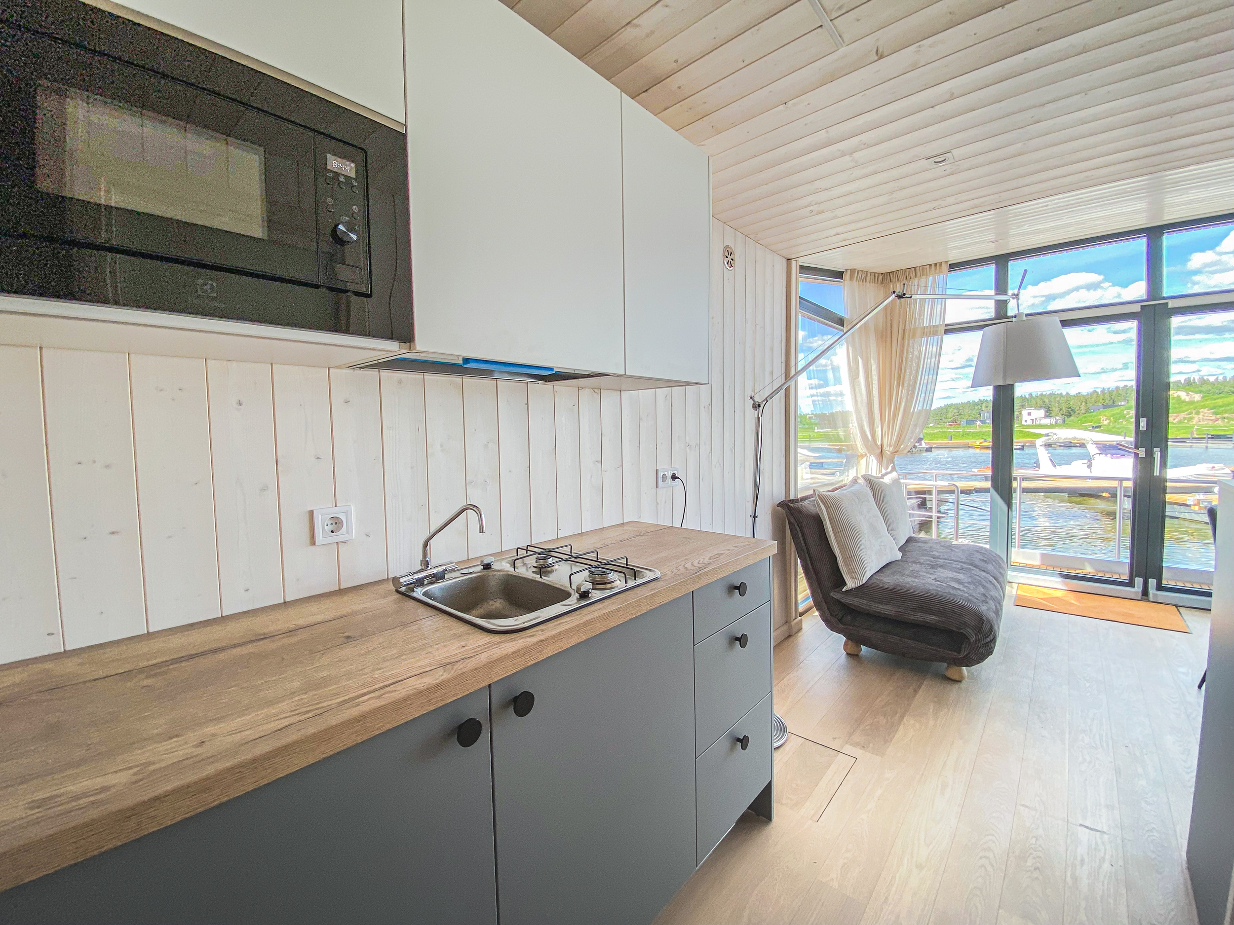 foto: 15 Twin Butterfly Houseboat