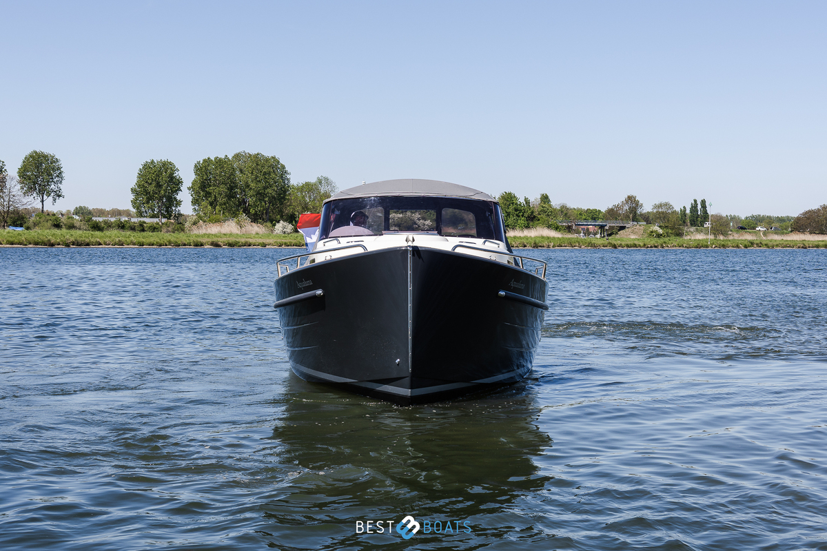 Antaris Seventy7 Cabin