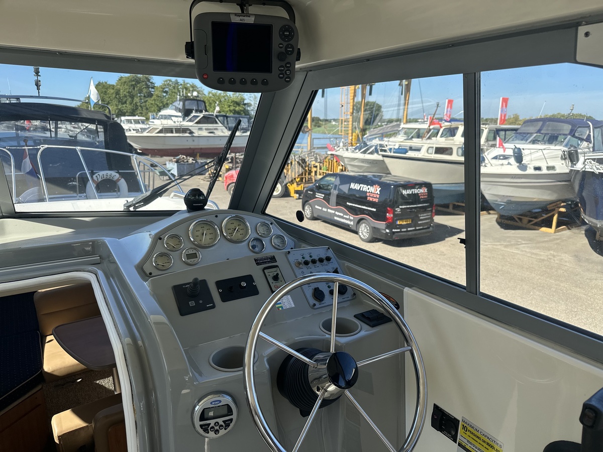 foto: 43 Bayliner 246 Discovery 