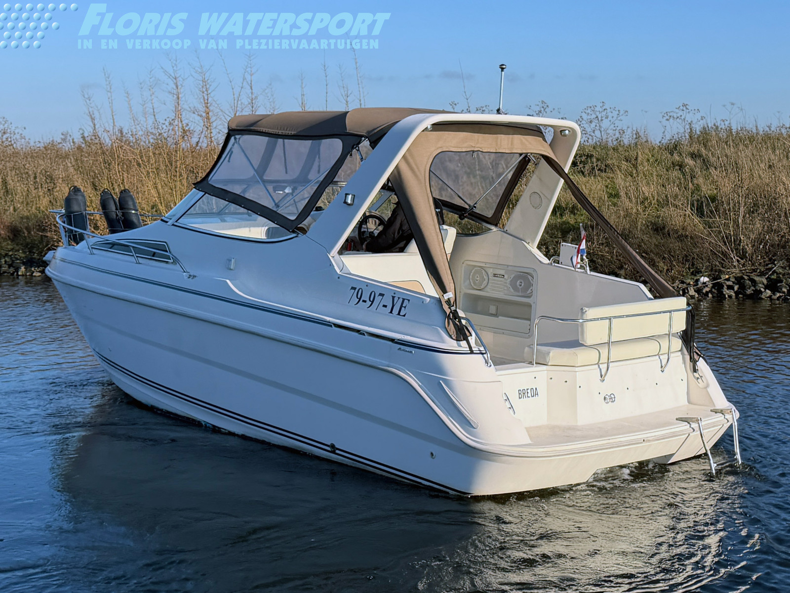 foto: 17 Wellcraft 26SE Excel