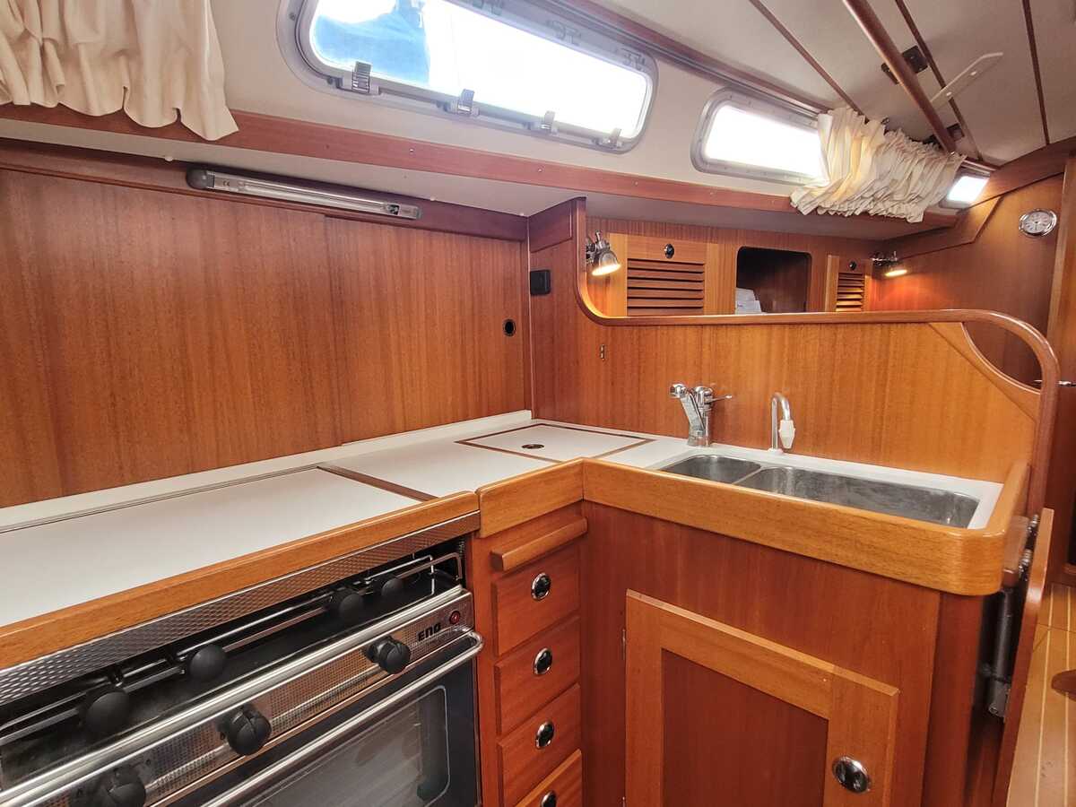 foto: 30 Hallberg Rassy 31