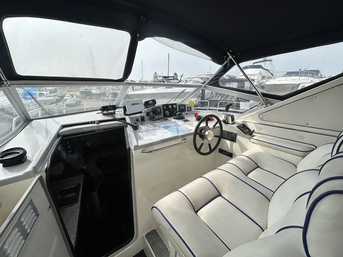 foto: 25 Sealine  255 Family 