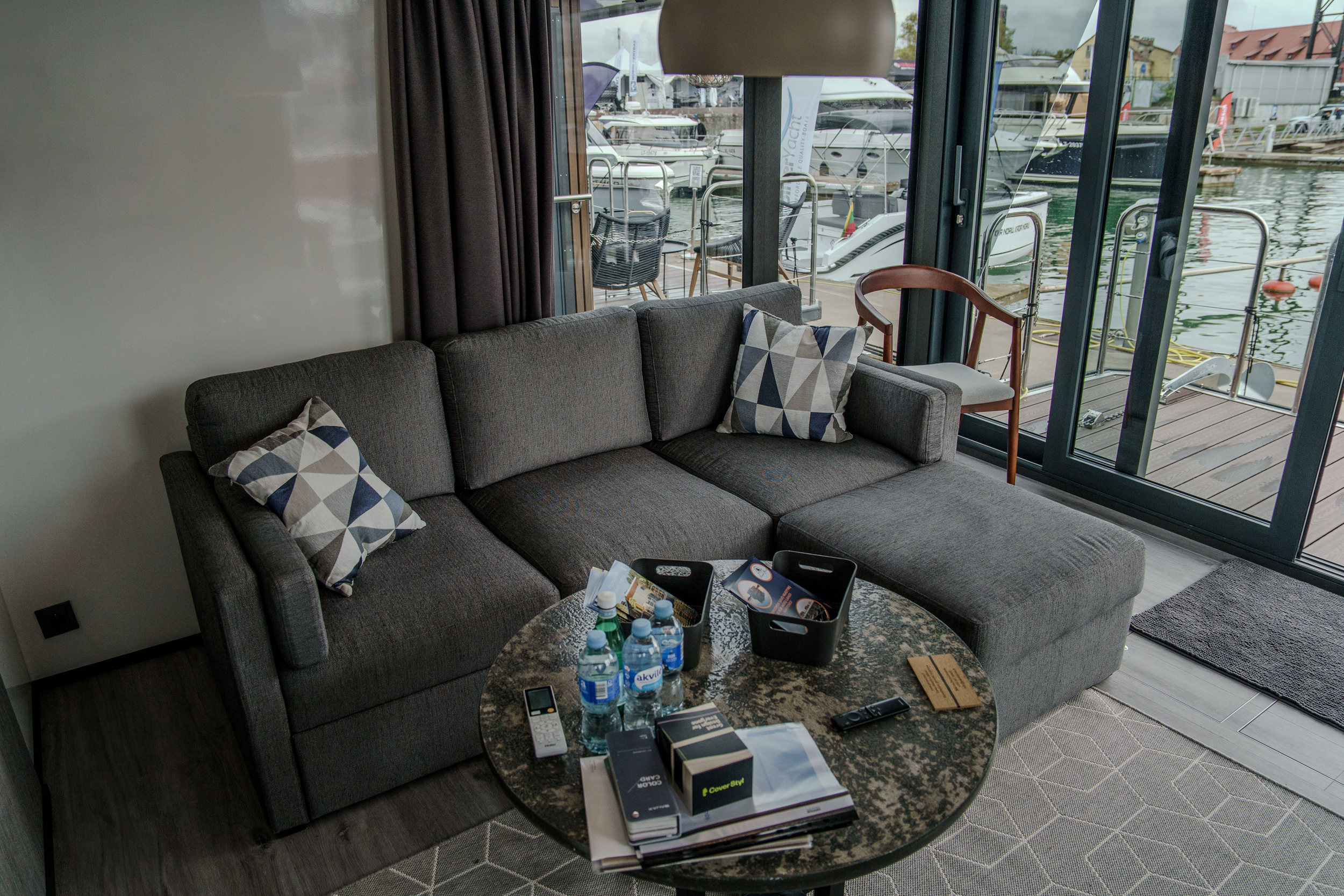 foto: 5 Nordic Season NS 43 EVO 37 CE-C Houseboat