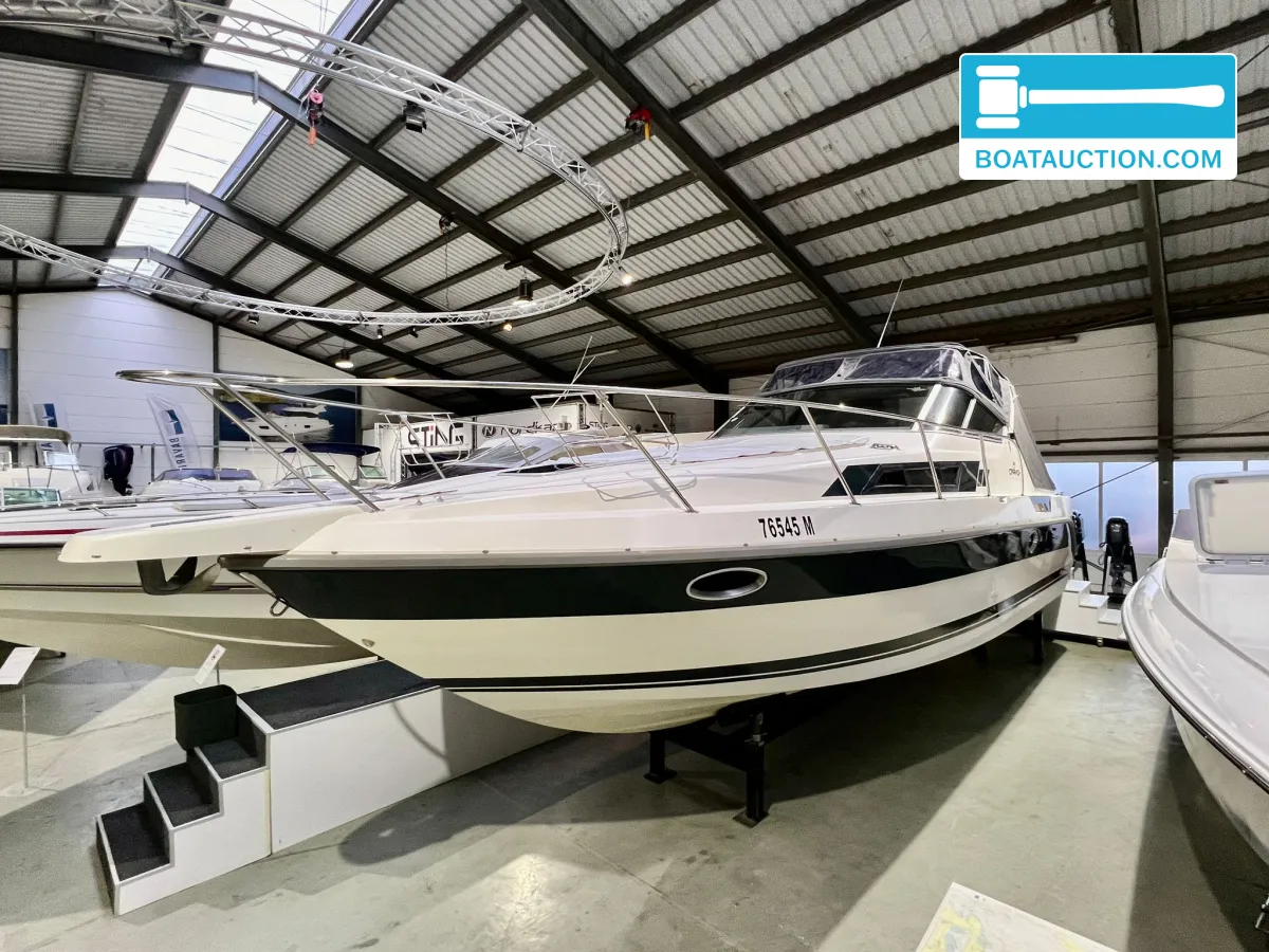 foto: 4 Cranchi Cruiser 32