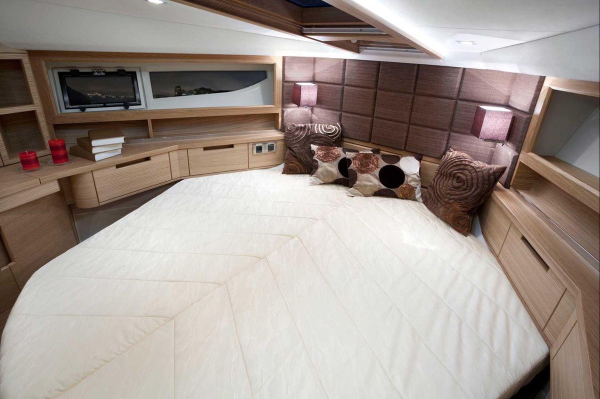 foto: 4 Galeon 420 FLY