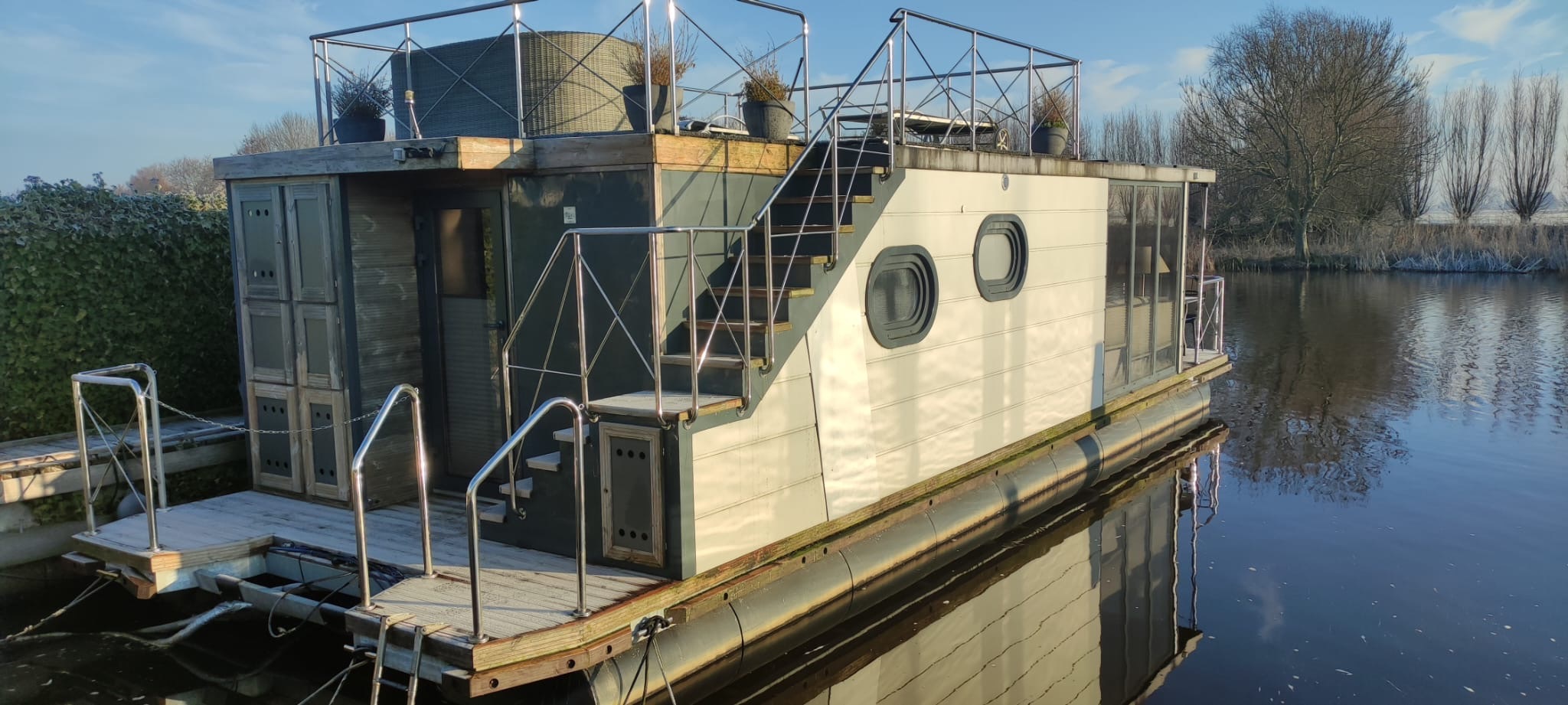 foto: 29 Campi 400 Per Direct Irnsum Ligplaats (Houseboat)