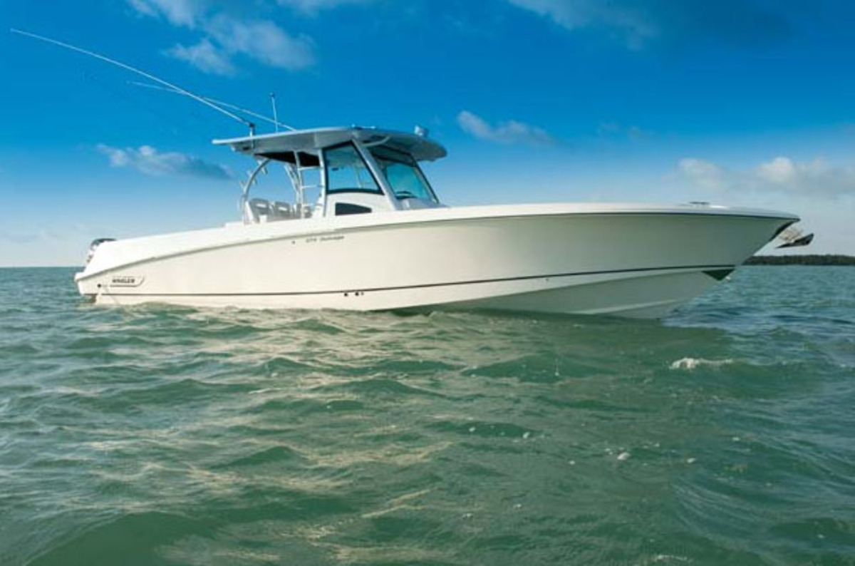 foto: 27 Boston Whaler 380 Outrage