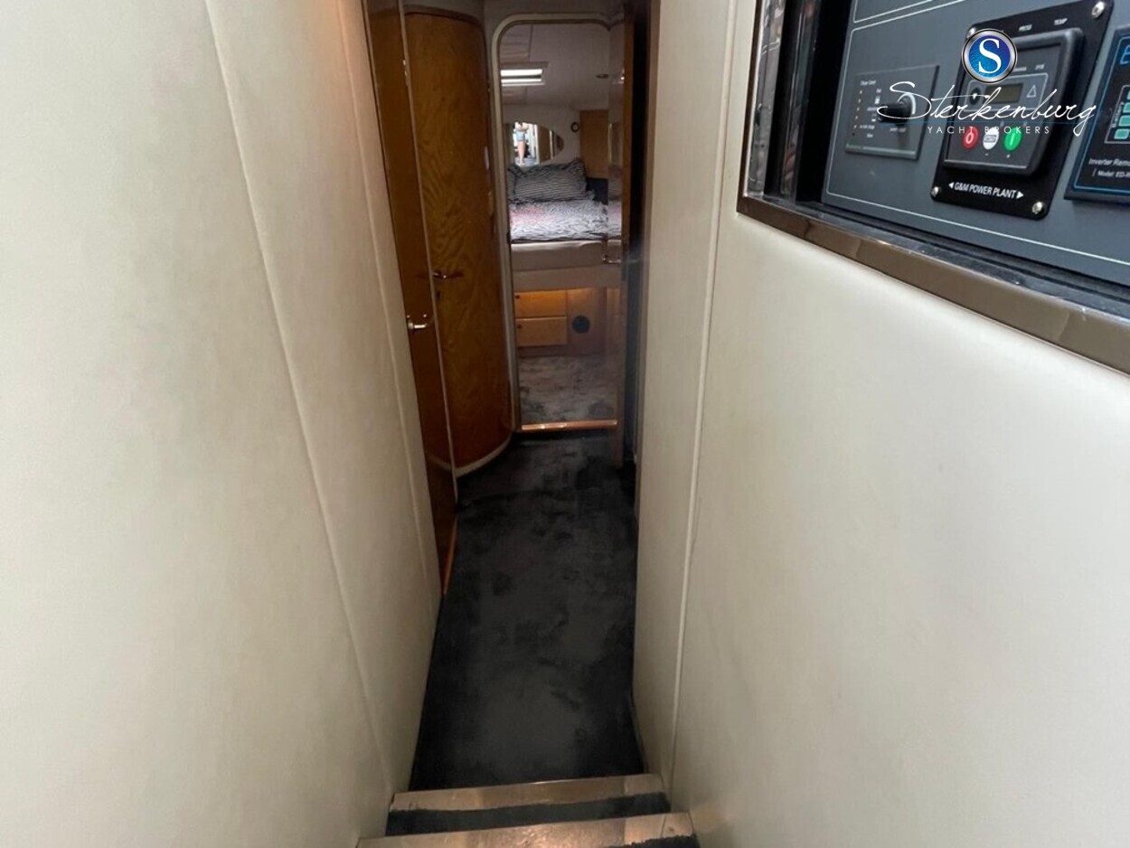 foto: 76 Princess Princess 500