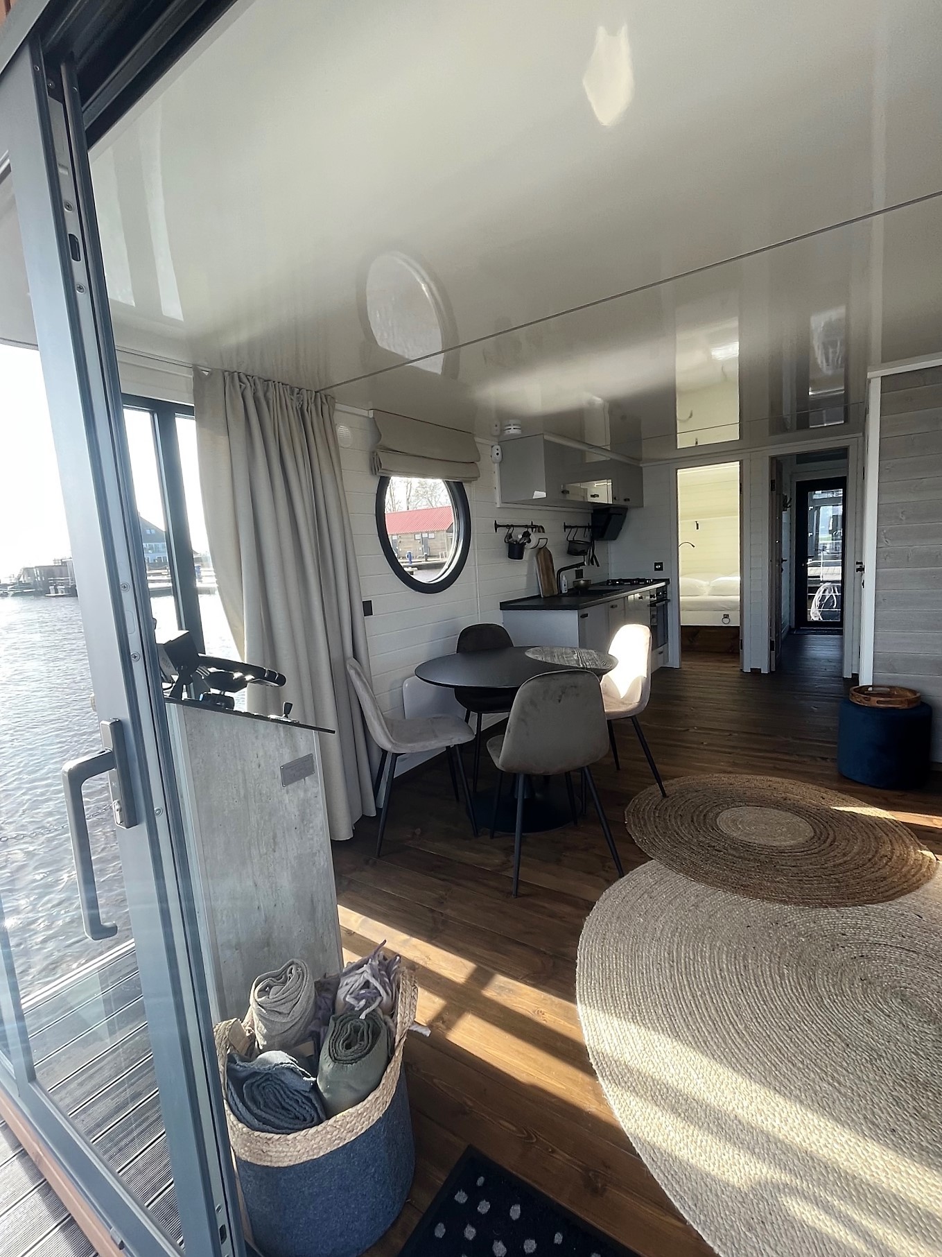 foto: 67 Nordic Season Met Ligplaats NS 40 Eco 36m2 Houseboat