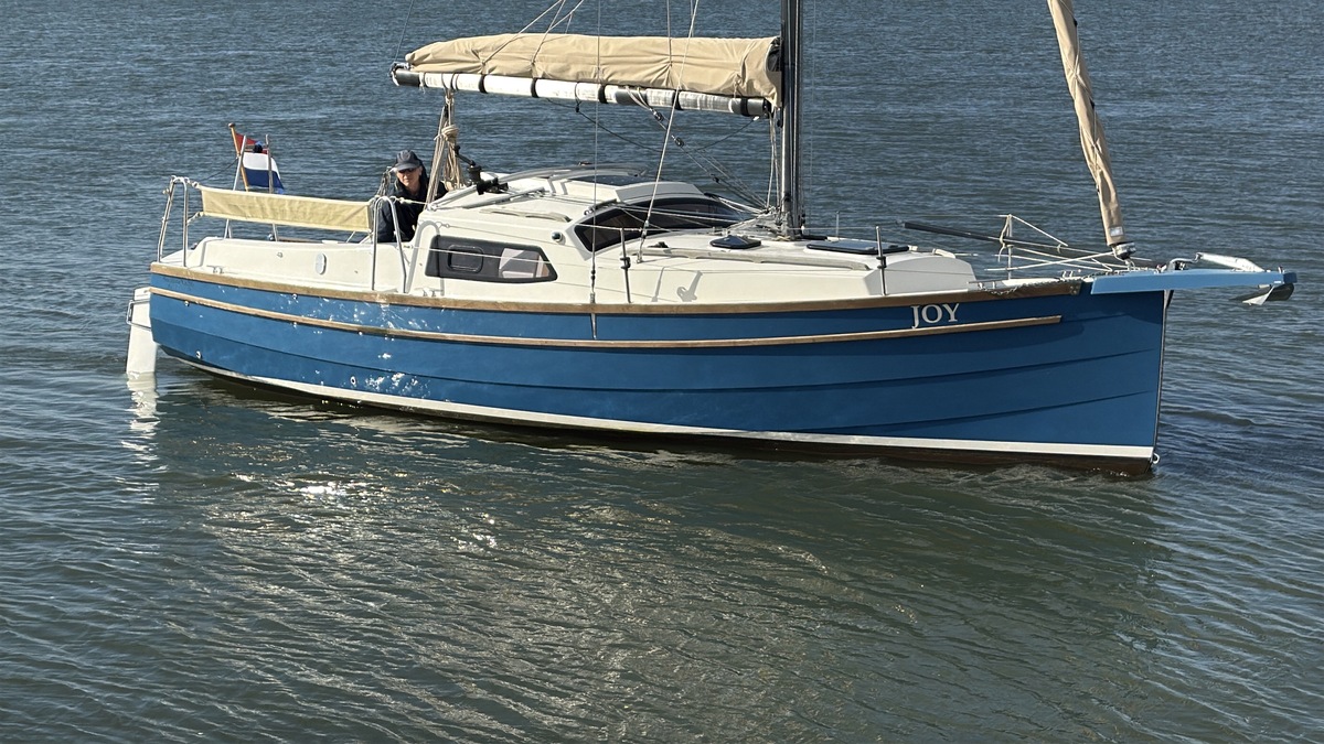 Swallow Yachts  Baycruiser 26