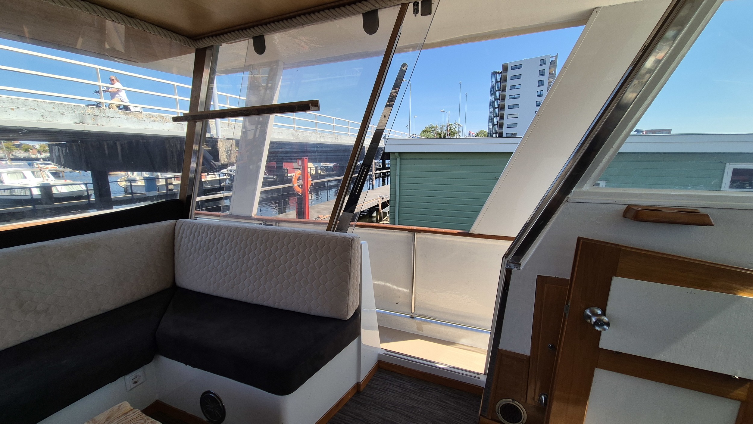 foto: 5 Ancora 44 Flybridge