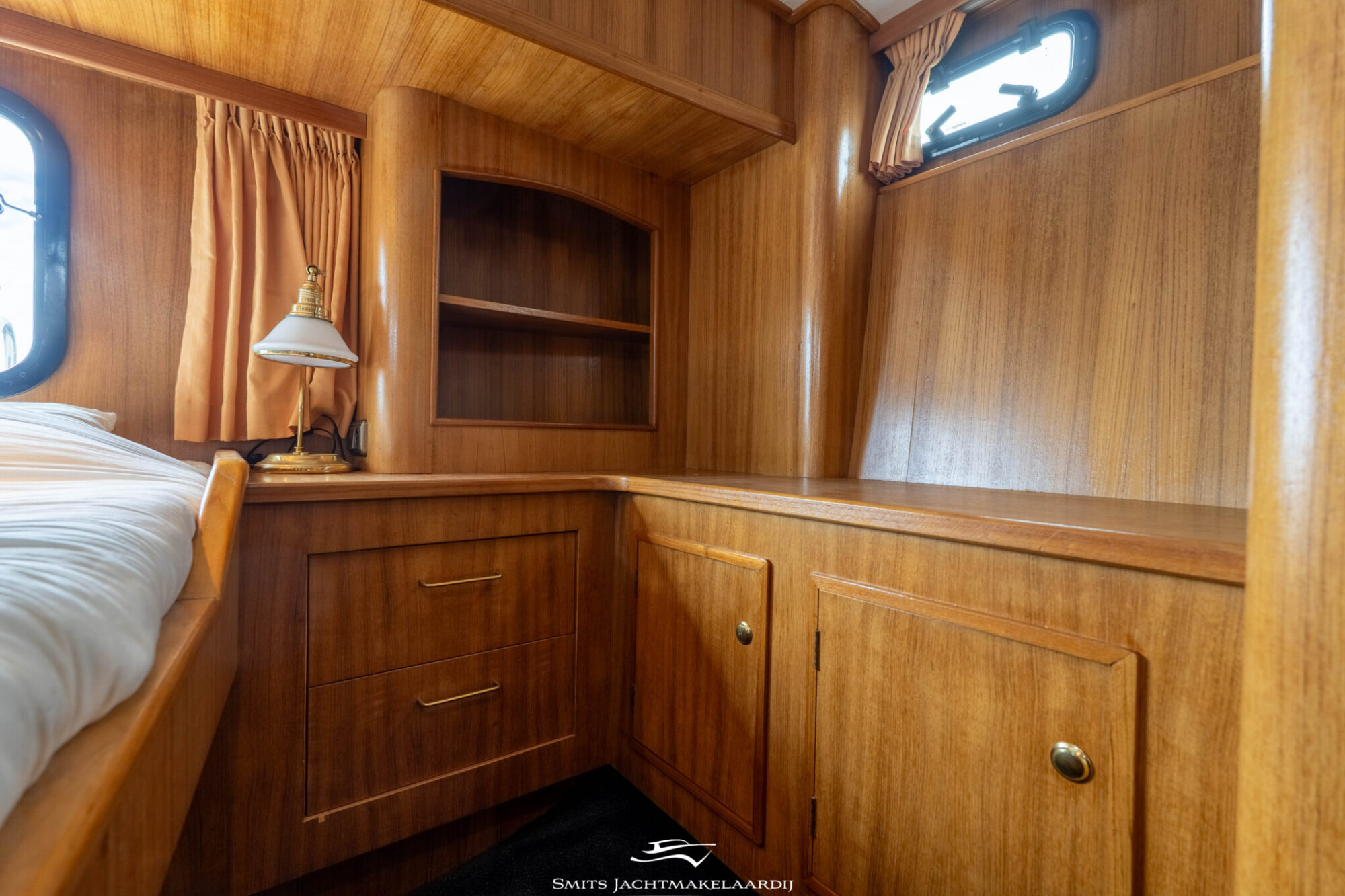 foto: 4 Valkkruiser Valkkruiser 14.00 AK Cabrio