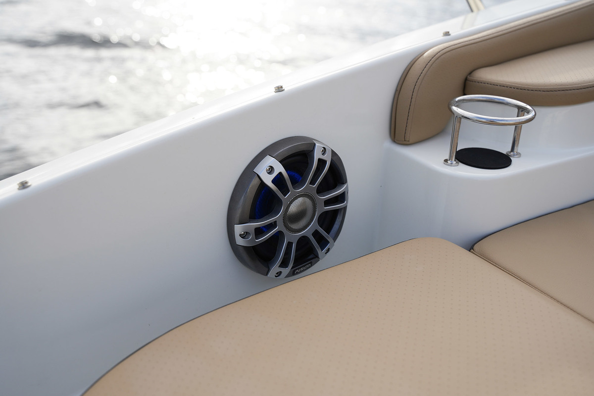 foto: 4 Sea Ray Sundancer 320