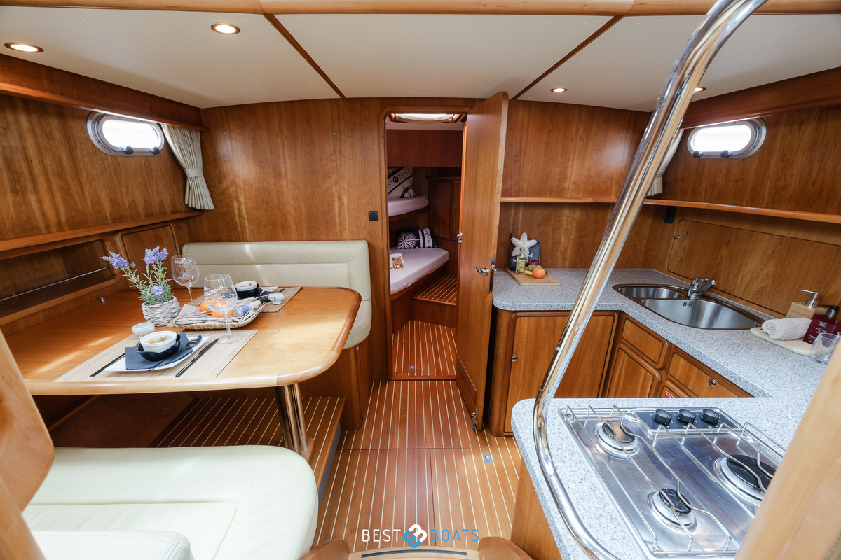 foto: 87 Linssen Grand Sturdy 430 AC Mark II