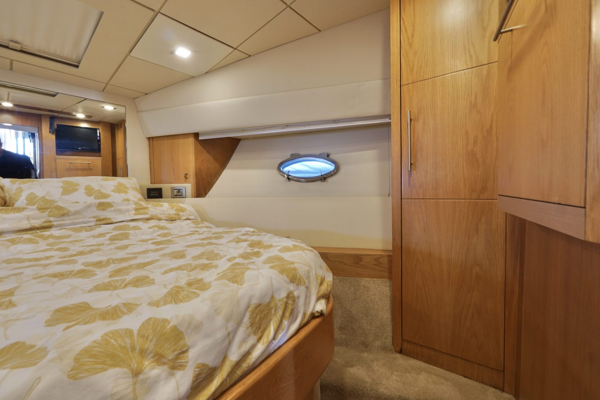 foto: 100 Rodman Rodman 44 Muse IPS