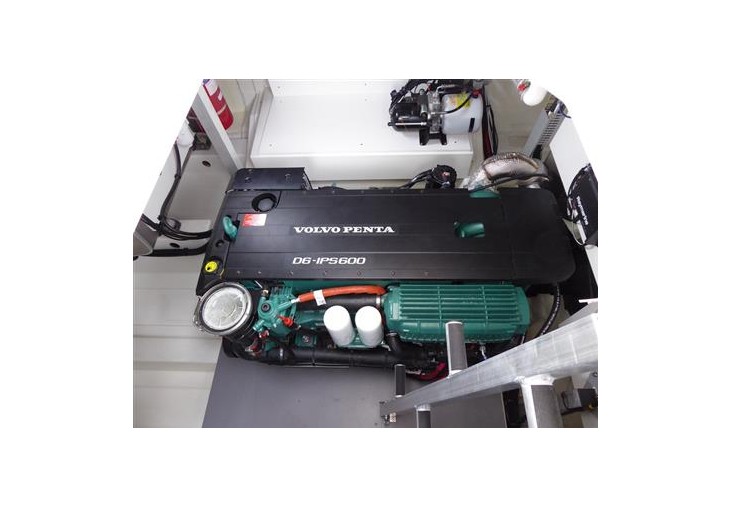 foto: 10 Prestige 460 Fly