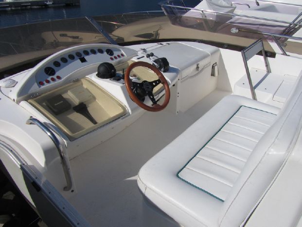 foto: 21 Fairline Squadron 59