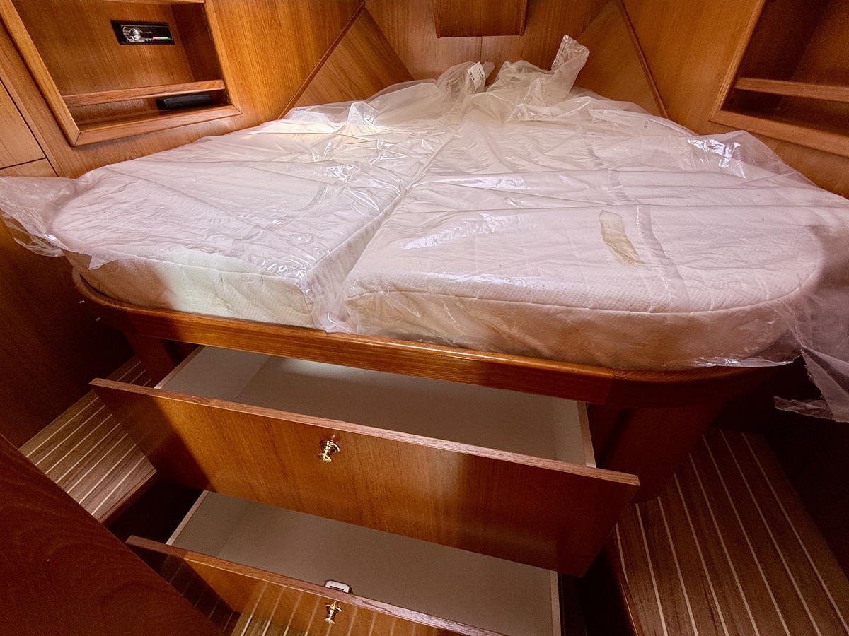 foto: 88 Exellent 1000 Hybride Patrol