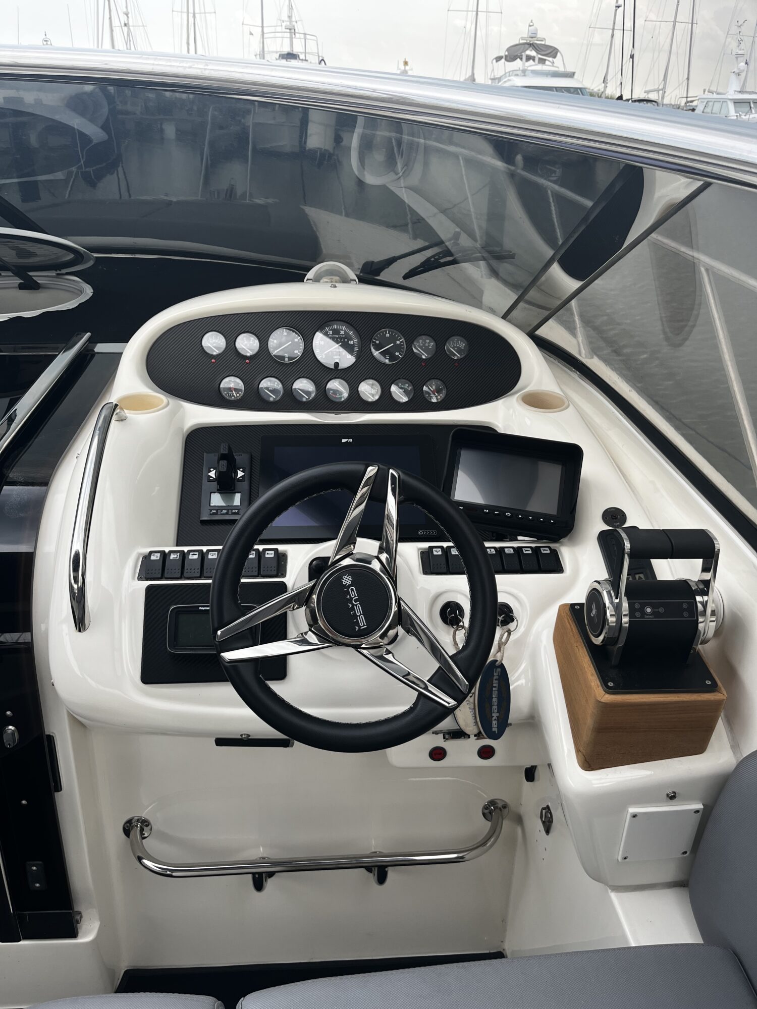 foto: 34 Sunseeker Sunseeker Camarque 47 Cabrio