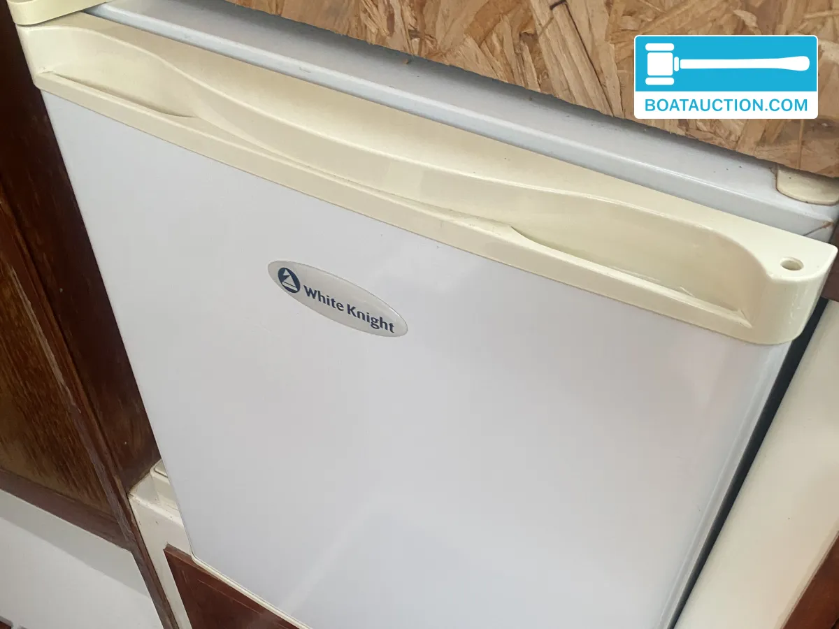 foto: 92 Fisher Freeward 25