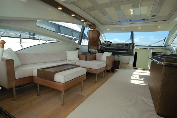 foto: 4 Azimut 68 S