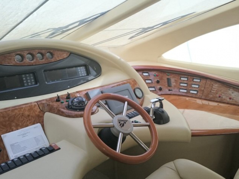 foto: 4 Azimut 55E