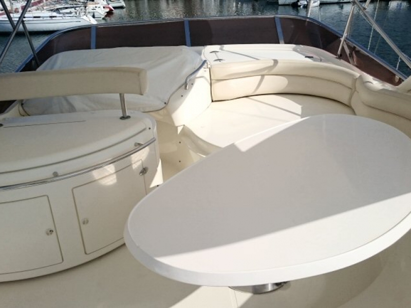 foto: 5 Azimut 55E