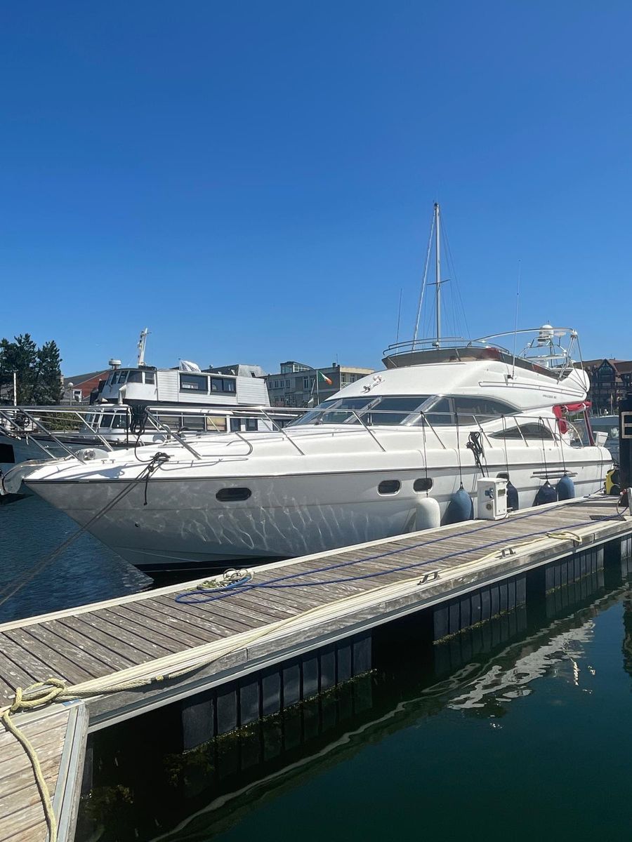 foto: 17 Princess 52 FLY