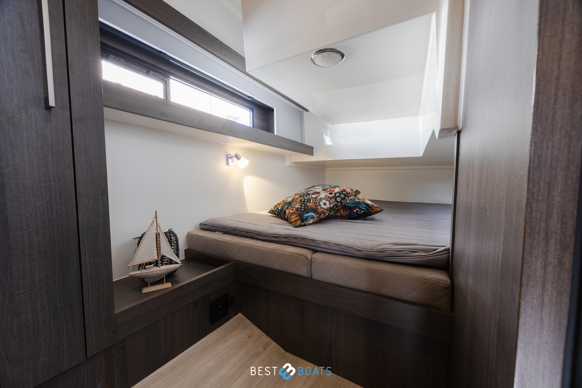 foto: 5 Cobra Yachts Futura 36 Premium Fly