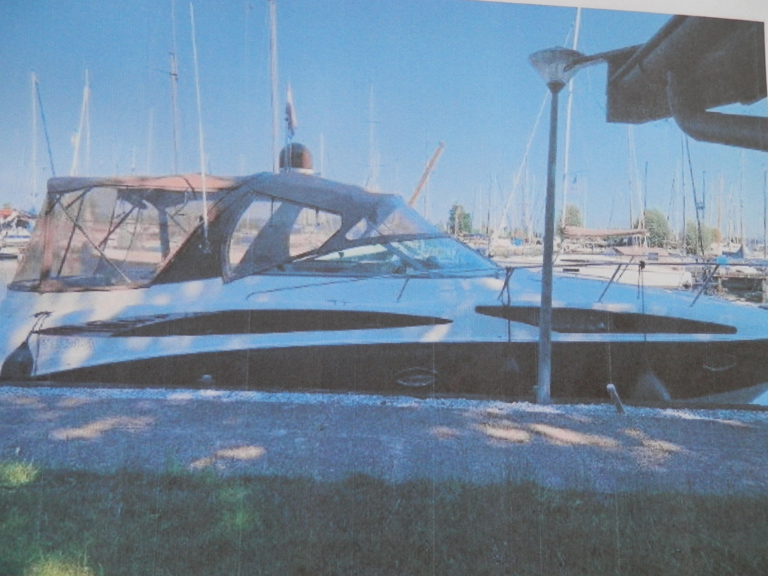foto: 18 Bayliner 325 SB
