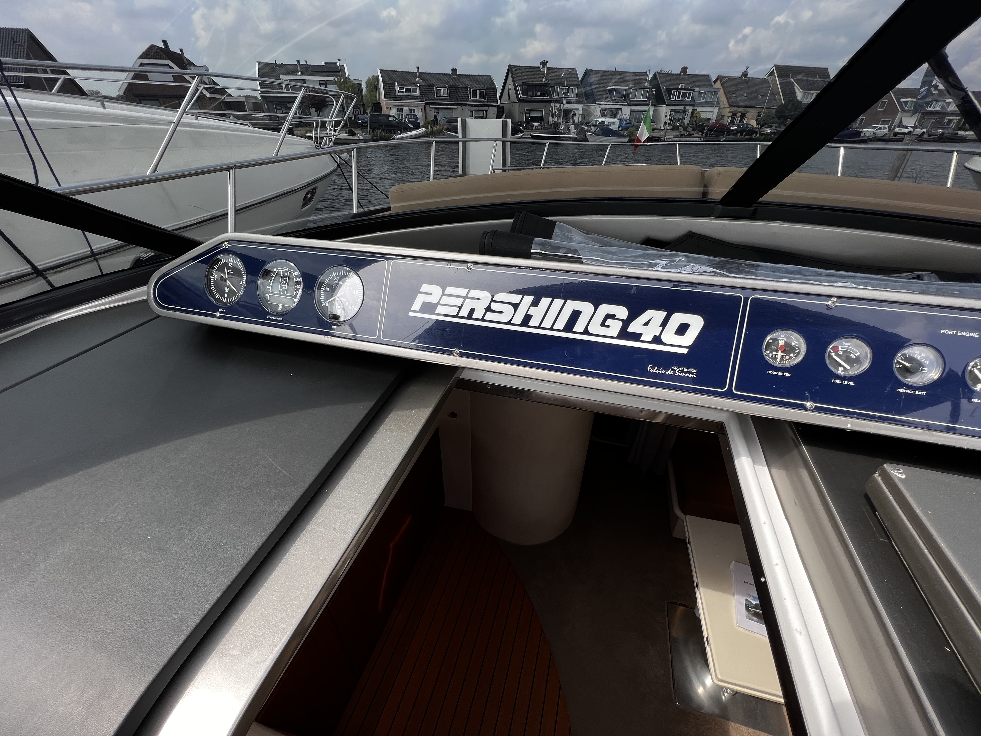 foto: 4 Pershing 40